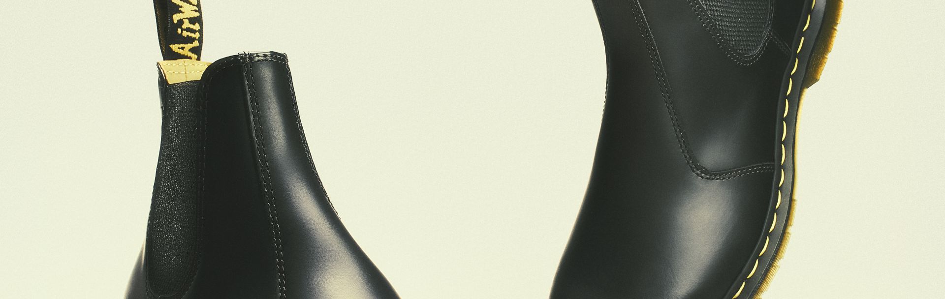 2976 Still-life NEUTRAL BACKGROUND PAIR.jpg